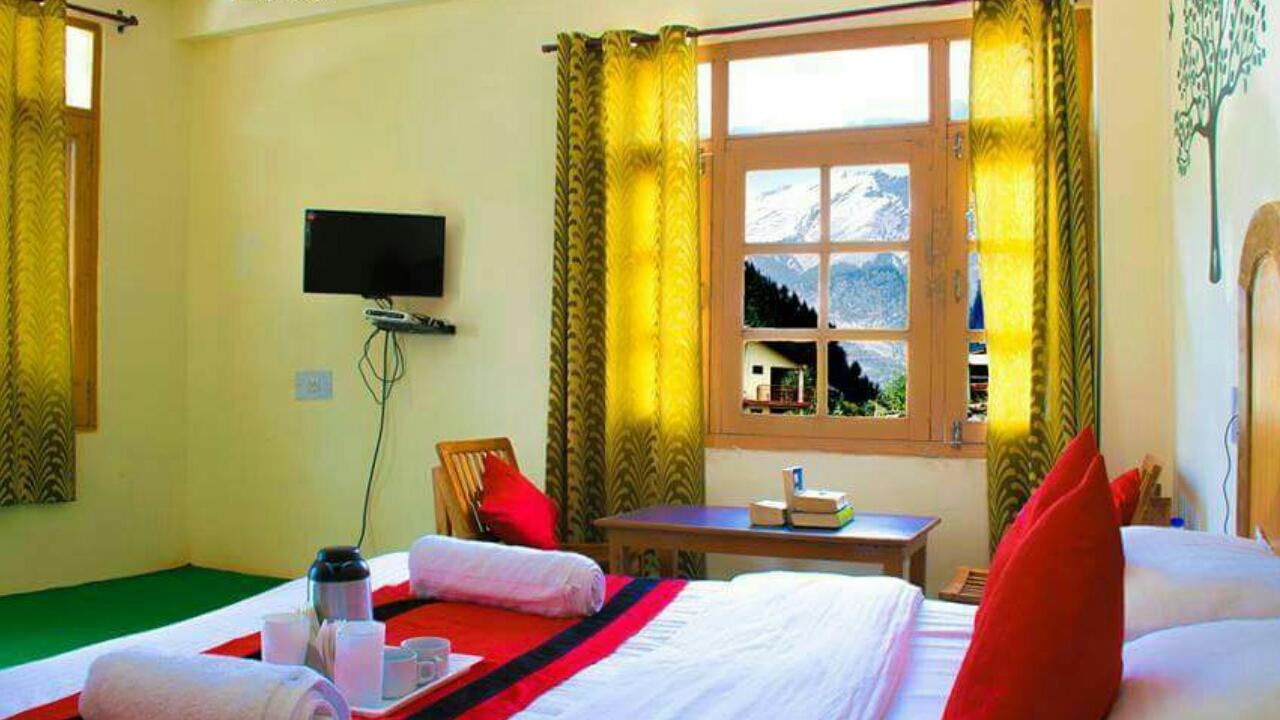 Hotel Apple Villa Manāli Екстериор снимка